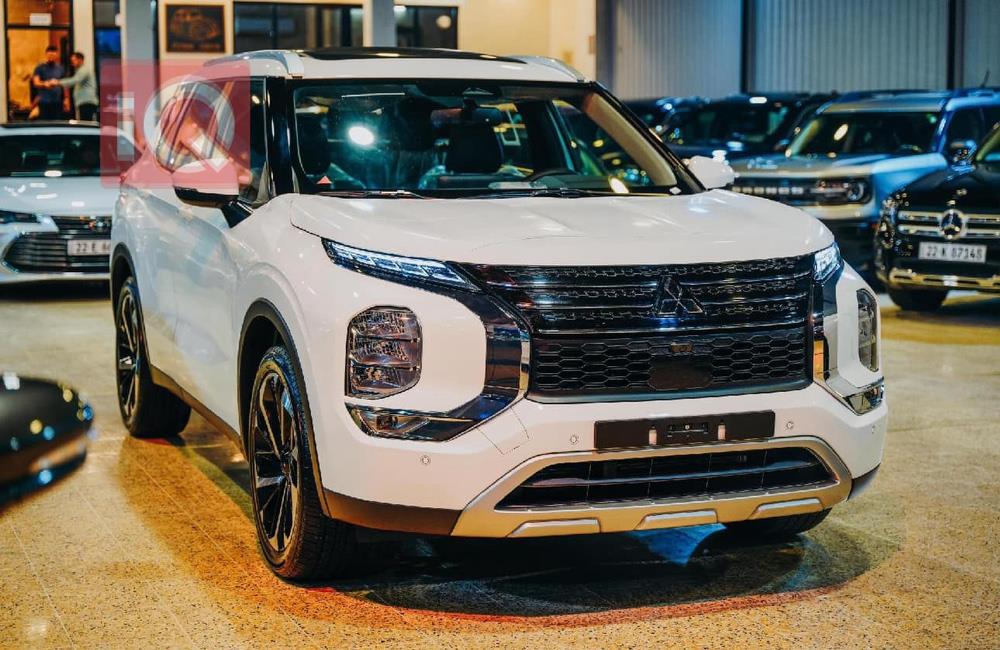 میتسوبیشی ئاوتلاندەر